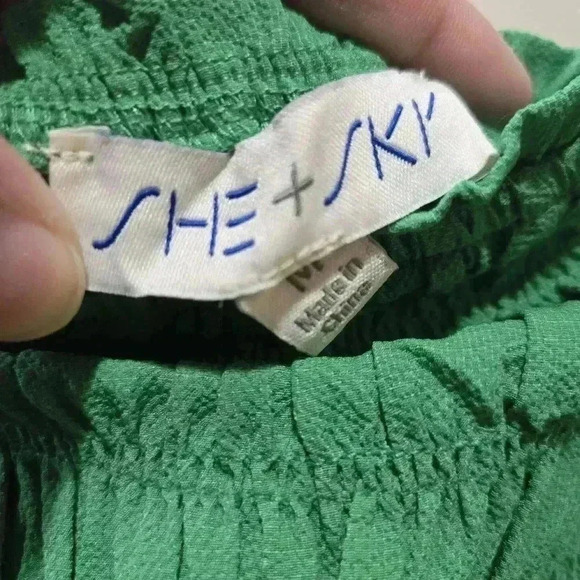 SHE+SKY Stretchy Smocked Wide Leg Jumpsuit Green Size M #203 - Picture 8 of 8